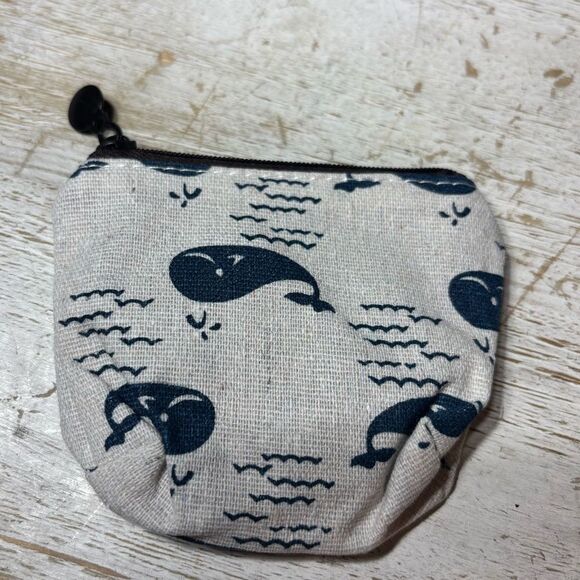 New! Whales Small Change Purse Canvas Coin Purse Zipper Pouch Bag Cute Mini Purs - Picture 1 of 2